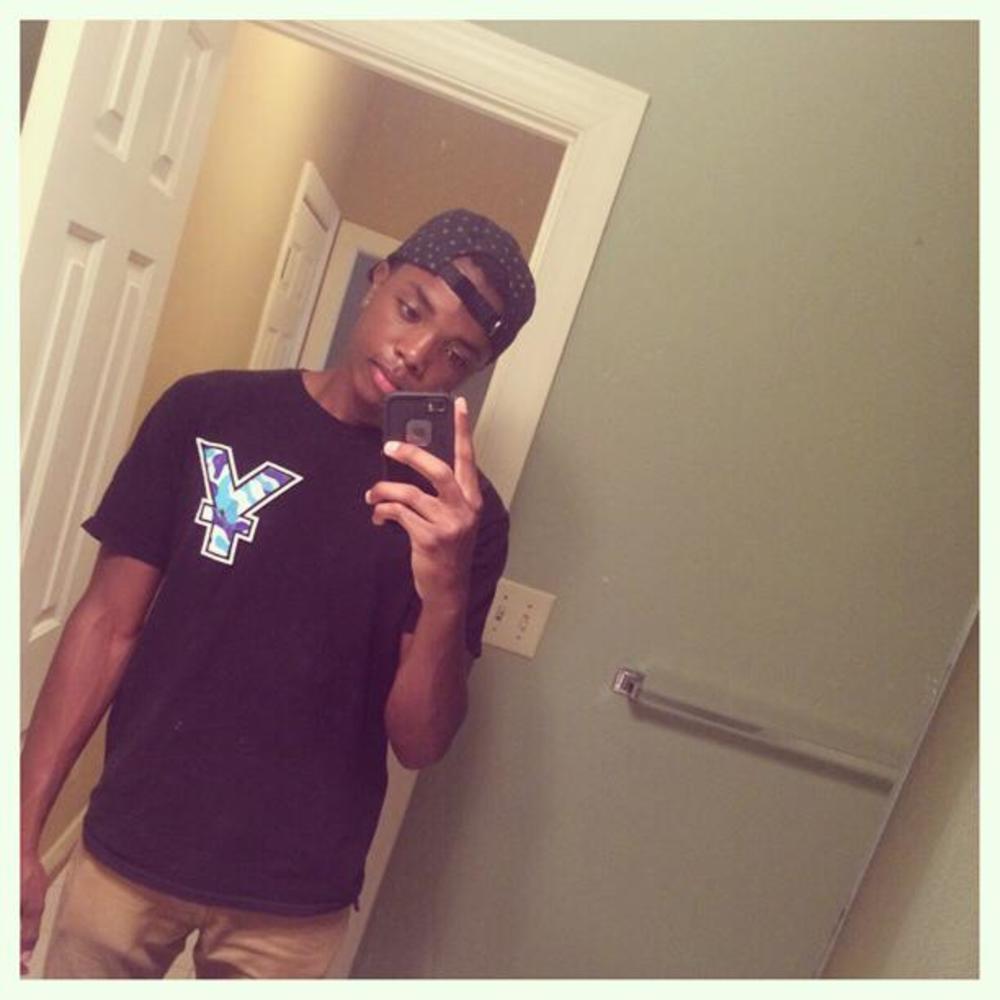 Meet your Posher, Jelani